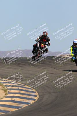 media/Apr-15-2022-Apex Assassins (Fri) [[9fb2e50610]]/Trackday Level 1/Session 2/Turns 9 and 10/